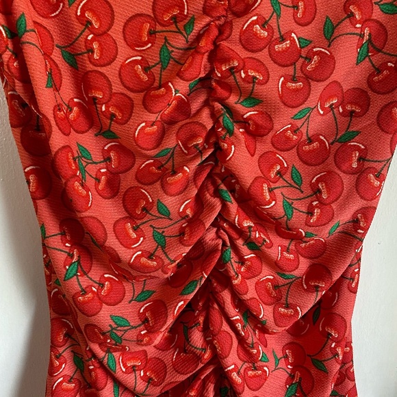 Cato Cherrie Print Red Ruched Cap Lace Sleeve Blouse SZ Medium - Picture 4 of 5